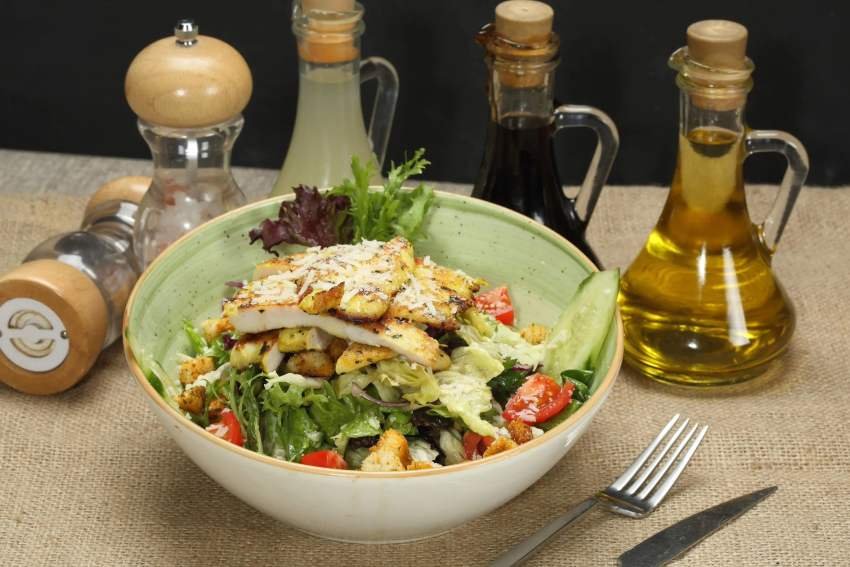 Sezar Salata